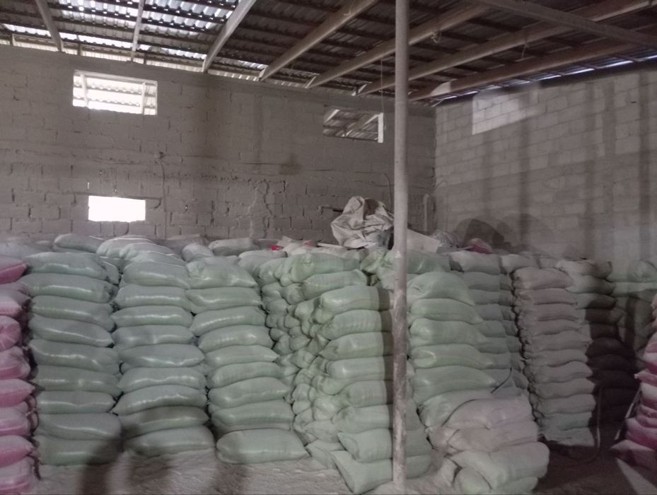 Bentonit. Gil. Ispech. Бентонит. Глина.