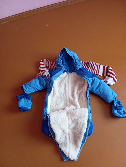 Зимний комбинезон для новорожденных
