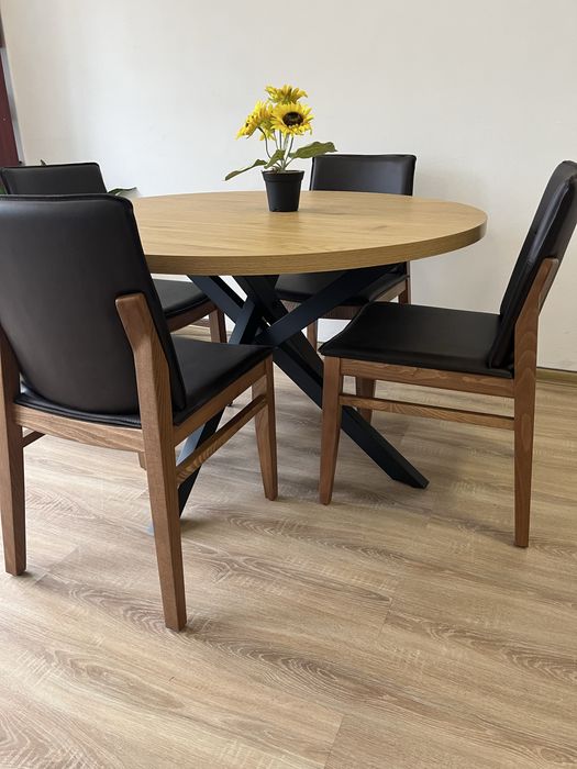 Модерни Тапицирани Столове