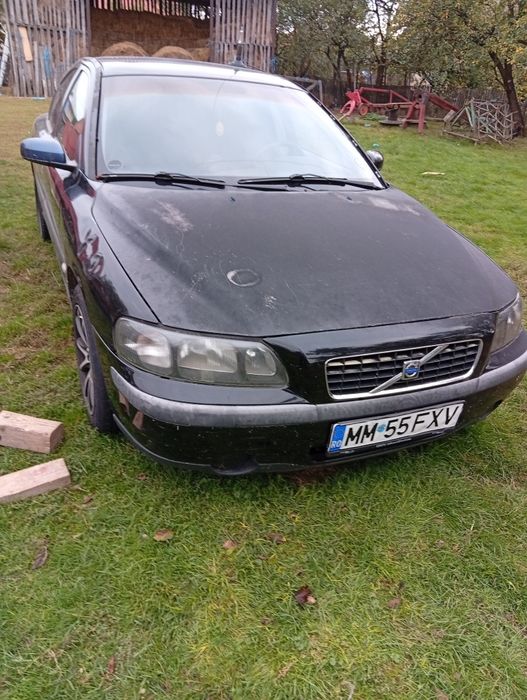 Vând Volvo  S60 i