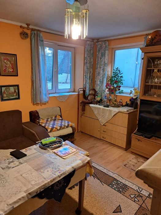 Дава се под наем Етаж от къща в Казанлък - 80 кв.м за 255 € - Снимка #7