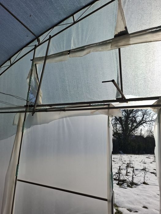 Оранжерии 3 бр.Русенски -Тип зимни с израелски многослоен полиетилен и