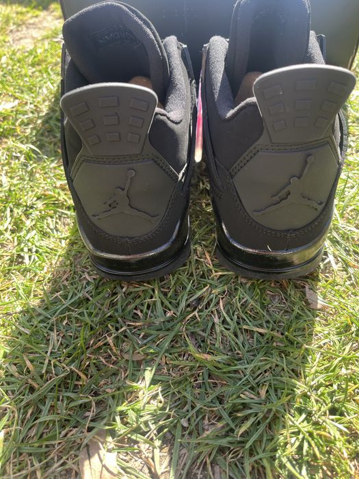 Jordan 4 black cat
