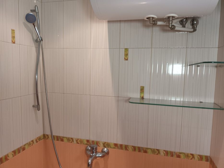 Дава се под наем Двустаен апартамент в Пловдив, Център - 60 кв.м за 408.51 € - Снимка #7