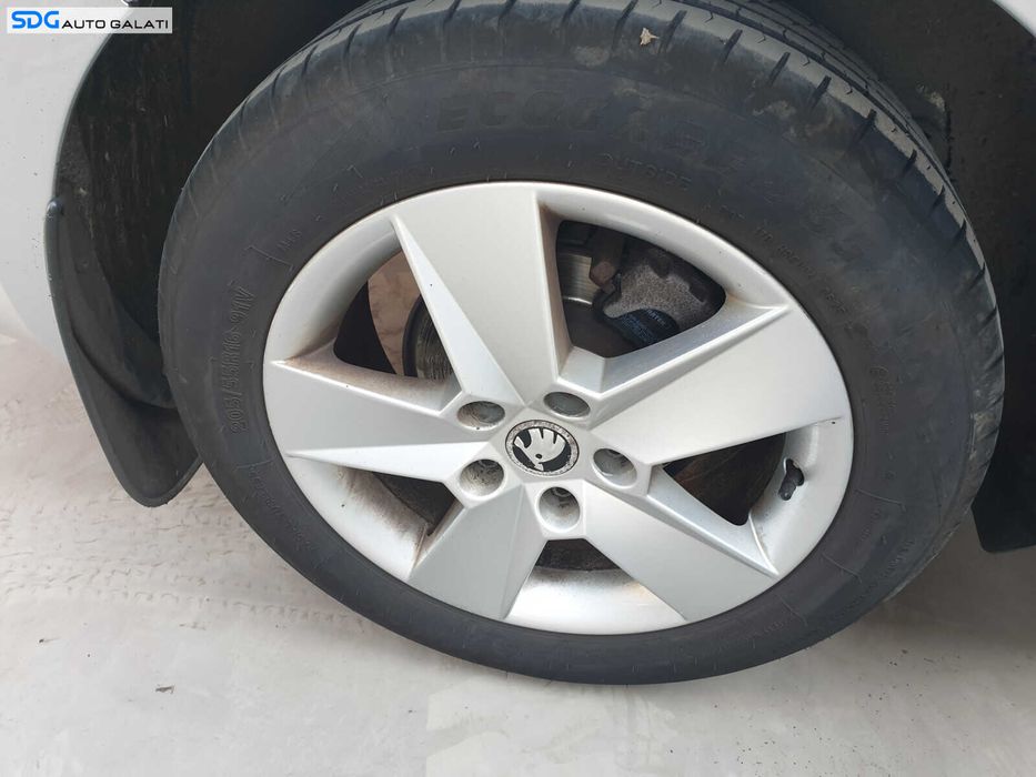 Set 4 Jante Roti Aliaj 5x112 ILIAS 205 55 16 R16 Volkswagen Passat B5.5 2001 - 2005 Cod 5E0601025H [C4342]