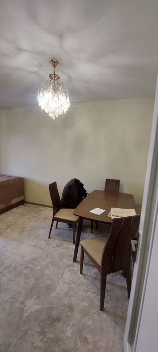 Atudent yigitlarga kvartira arenda