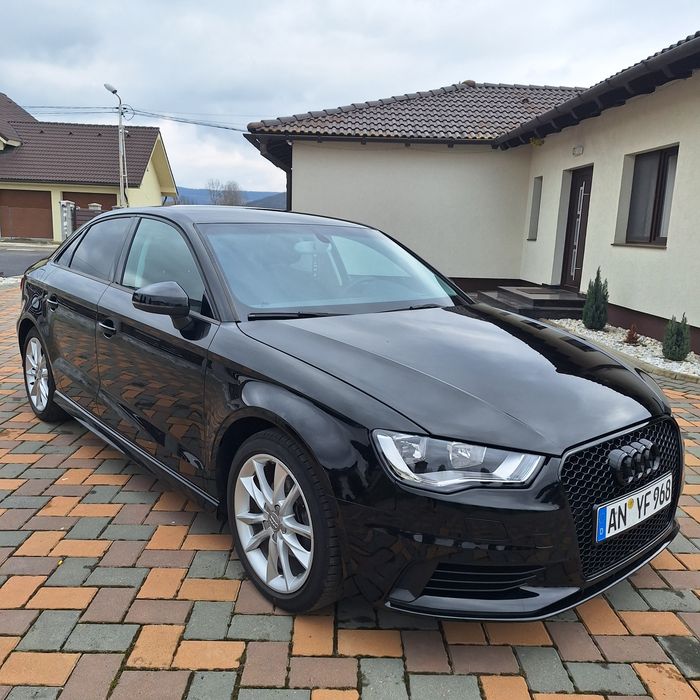 Audi a3 limuzina