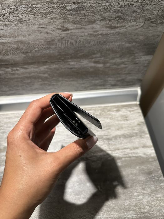 Чисто нов Кардхолдър