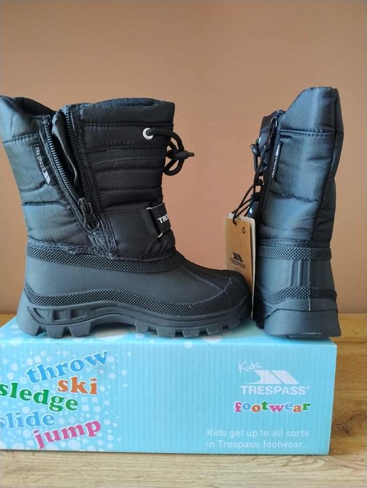 Trespass детски черни апрески