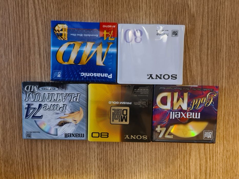 Minidisc, minidiscuri diverse.