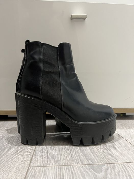 Ботильоны, сапожки, ботинки 35 размер