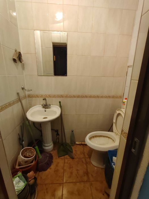 Офис вдоль дороги Чиланзар 1 квартал