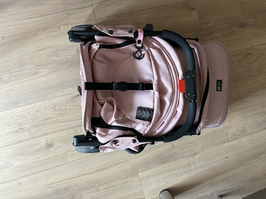 Детска лятна количка