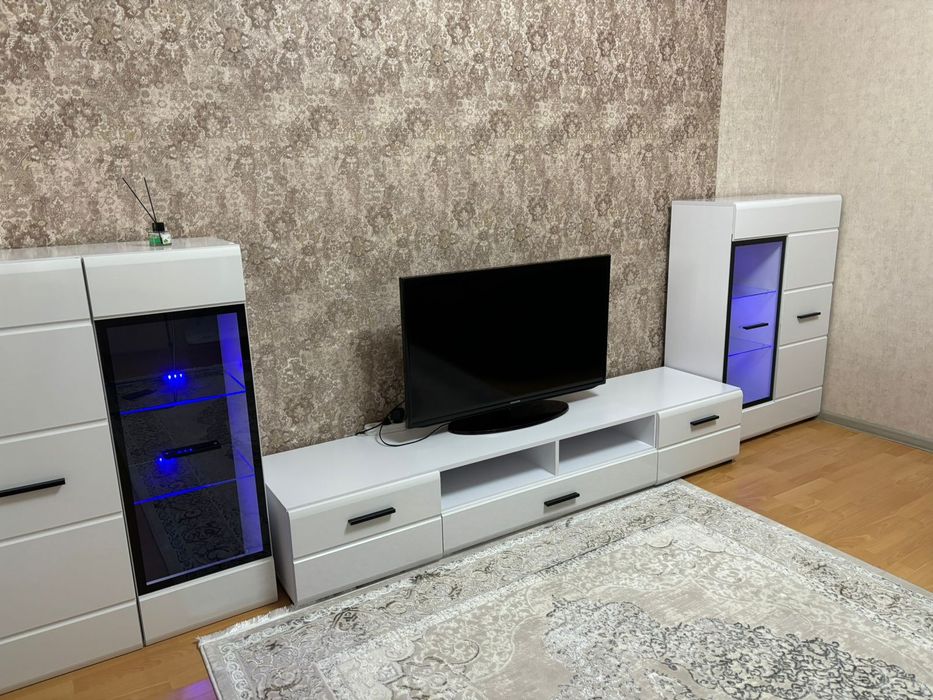 Горка для гостиной/зала