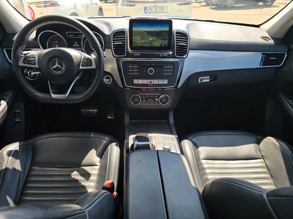 Mercedes-Benz GLS 7 locuri, Garantie, Pachet AMG, Panorama, Unic proprietar in Romania