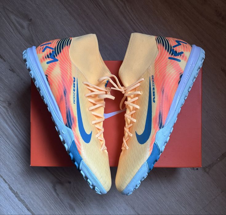 Ghete Fotbal Sintetic Nike Mercurial Kylian Mbappe