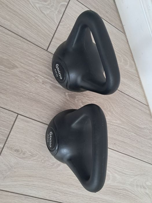 Продам по 4 кг два инструмента.