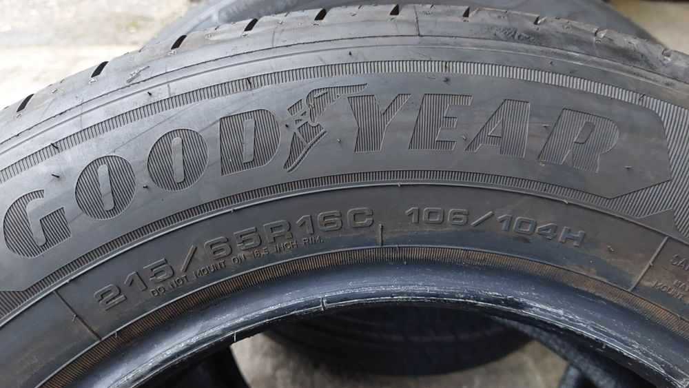 Нови 215 65 16 C Goodyear Efficient Grip 4 броя