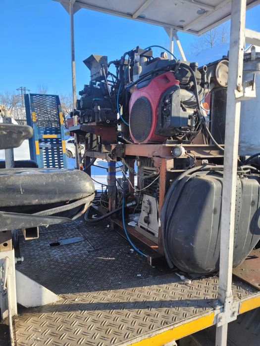 машина дорожной разметки