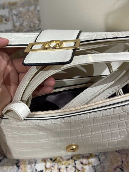 Новая белая сумка