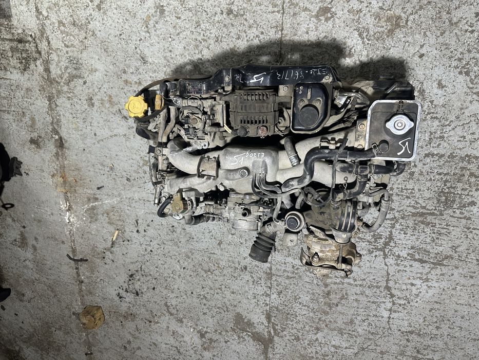 Двигатель Subaru Forester sf5 Impreza WRX EJ20GDX 2.0l EJ20