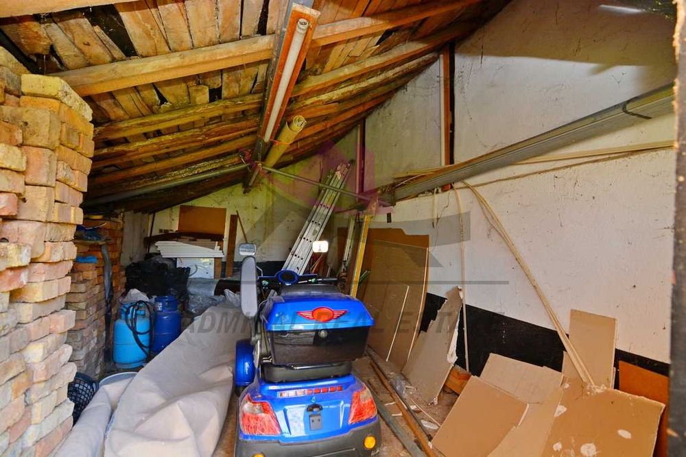 Самостоятелна къща -гр Вълчи дол