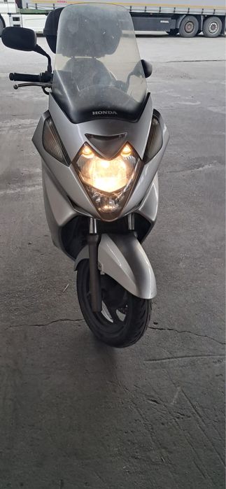 Honda Silver Wing 400