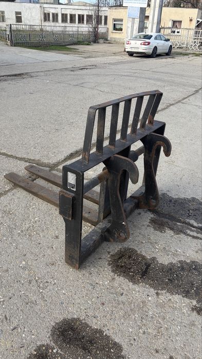 Caterpillar incarcator frontal manito