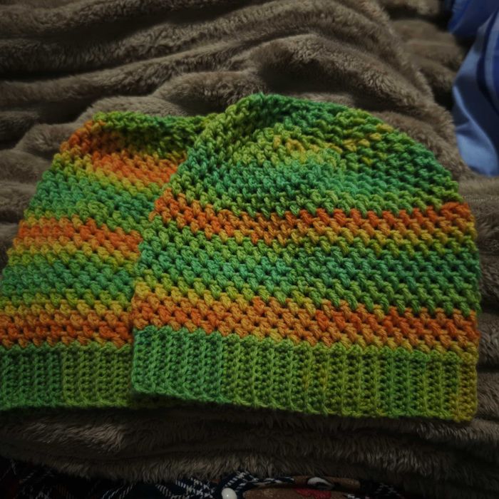 Ръчно плетени шапки