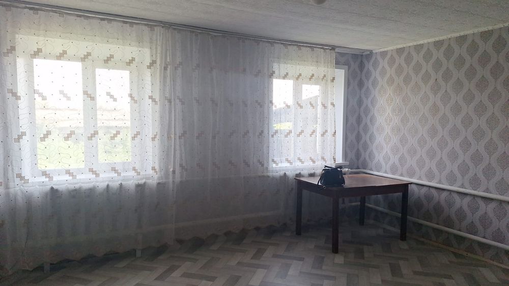 Продам квартиру в двухквартирном доме  в Павлодарском районе село Черн