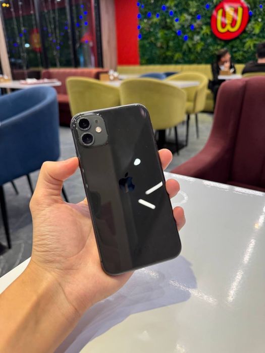 Продам срочно iPhone 11 128GB