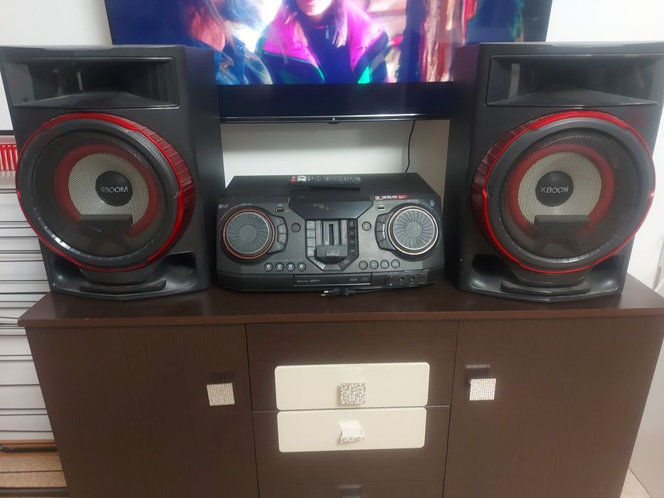Музыкальный цент LG