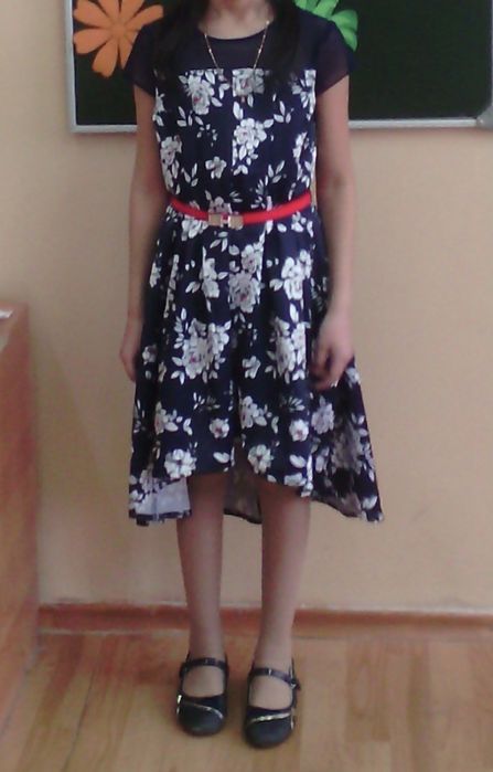 Платье на девочку 9-12 лет