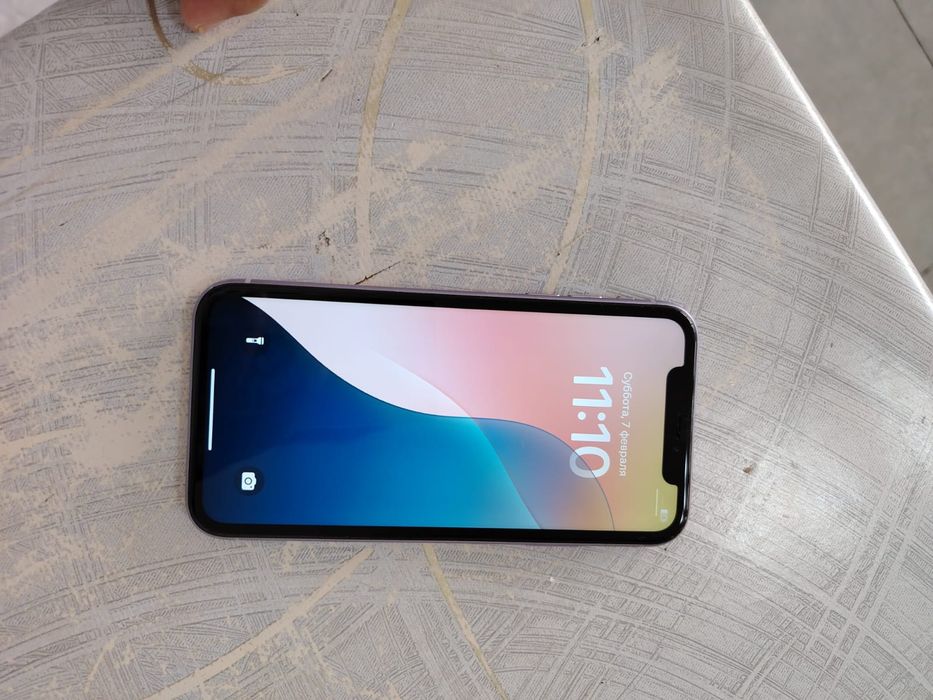 Продается телефон