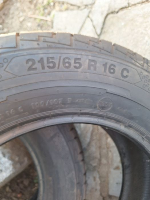 Гуми  Continental  215/65/16 C