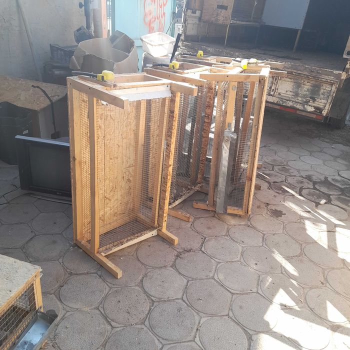 Продам клетки для ПЕрепелок