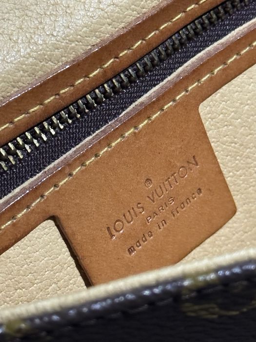 Geanta Louis Vuitton din piele