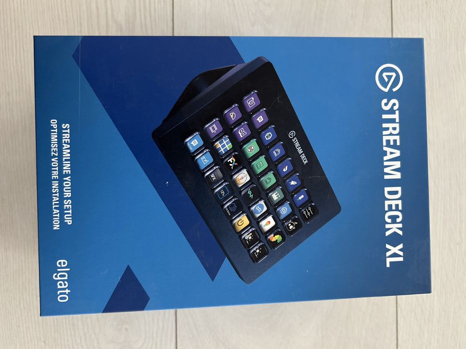 Consola streaming programabila, Elgato Stream Deck XL