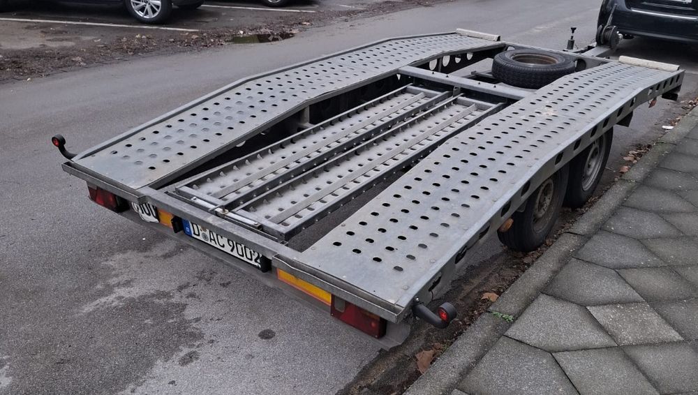 Platforma și remorca