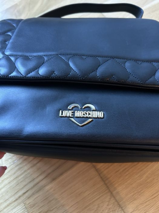 Оригинална дамска чанта Moschino