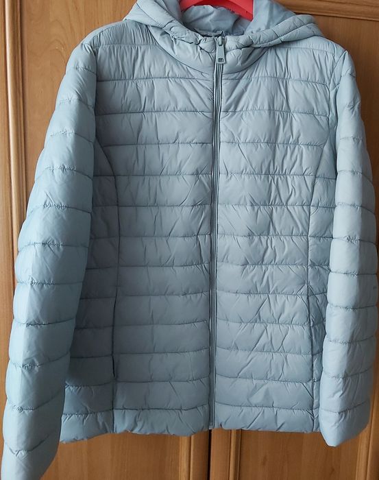 Geacă damă elegantă culoare verde menta.