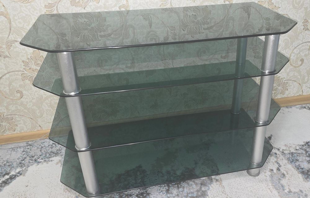 Продам ТВ тумбу