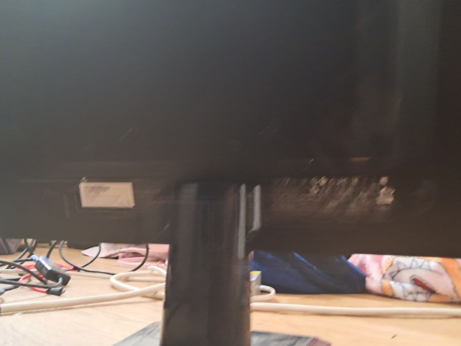 Продам два монитора