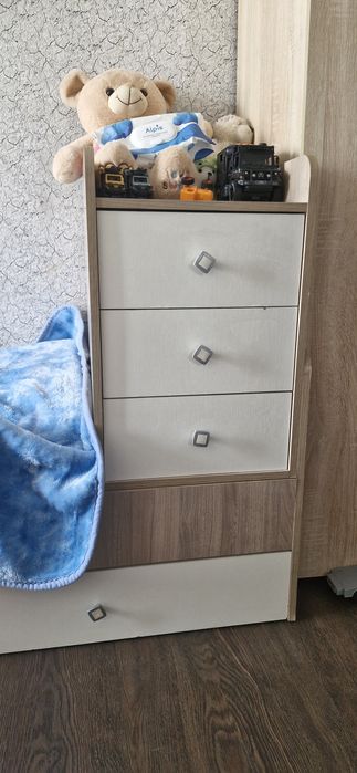 Продам детскую кроватку