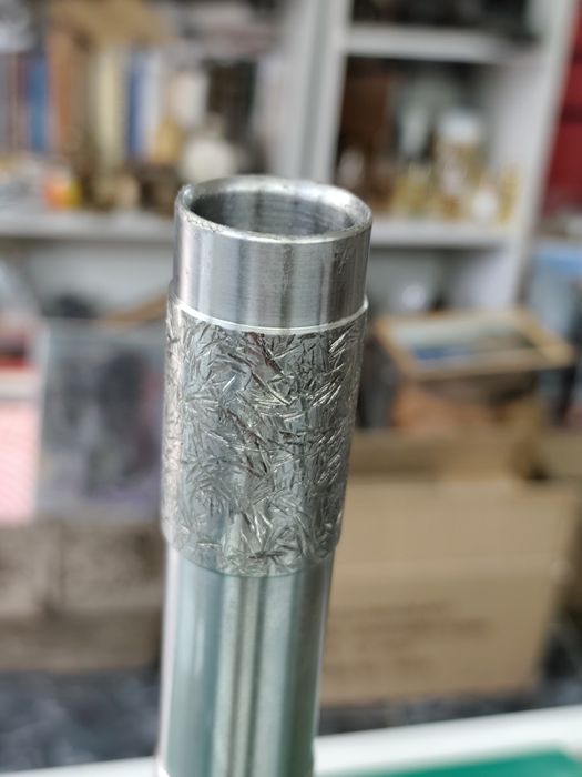 Стоманена ваза или свещник стил бруталист