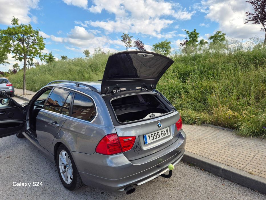 BMW 3 Series 2010 — imagine 3