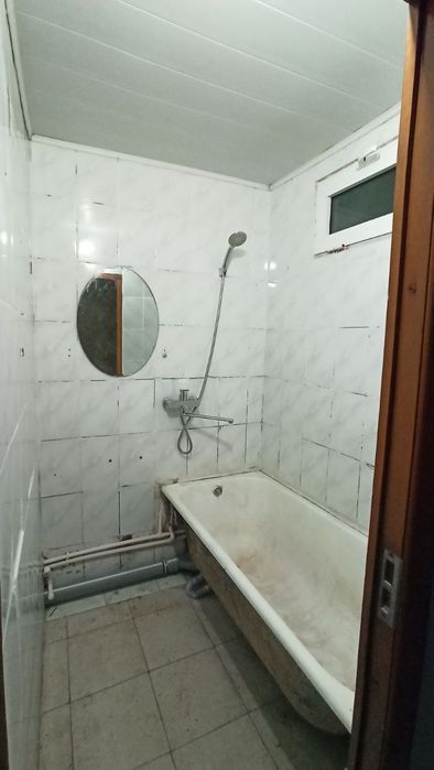 Срочно продаётся квартира 4/1/4 Коракамыш 2/1 Qoraqamish