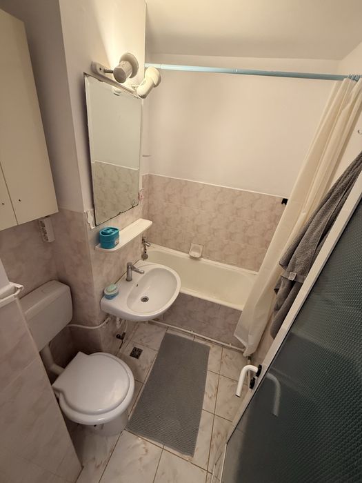 Apartament 2 camere + loc de parcare
