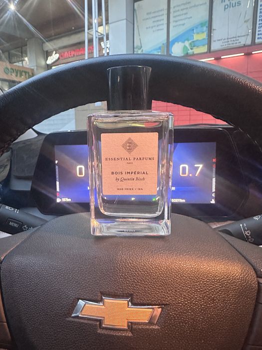 Продам новый парфюм