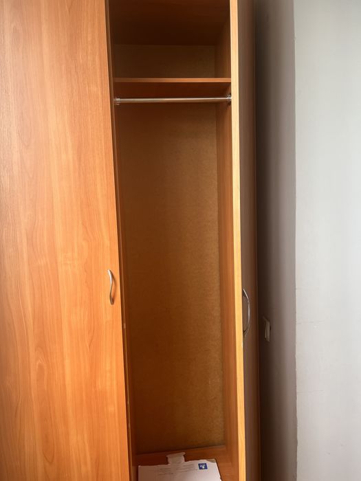 Шкаф двухдверный